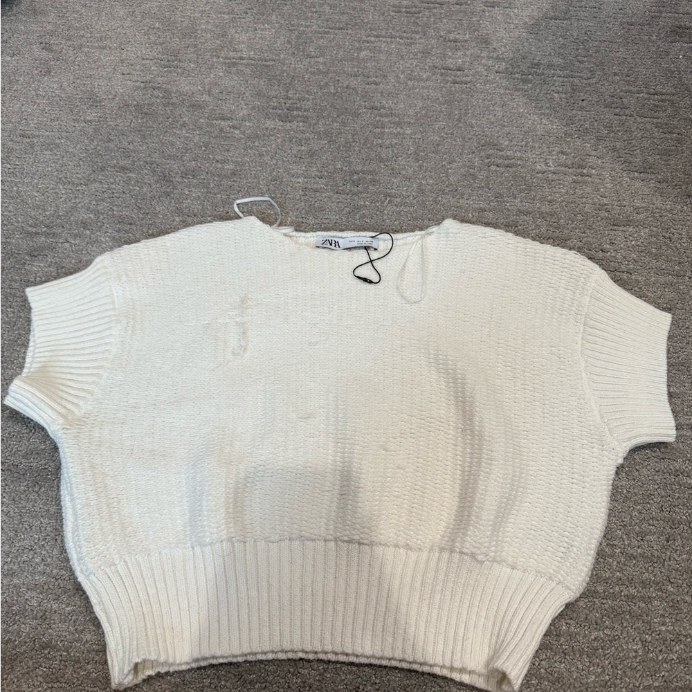 Zara Cream Crew Neck Sweater